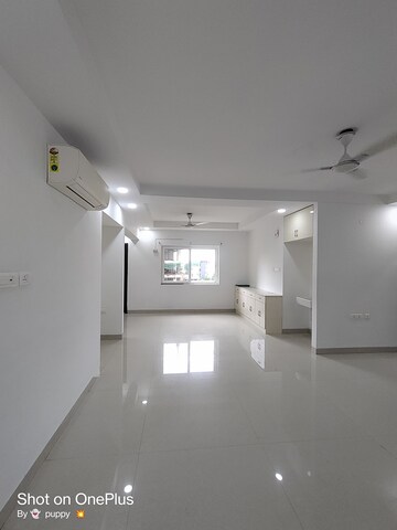 5 BHK Apartment For Rent in DSR W, Kondapur