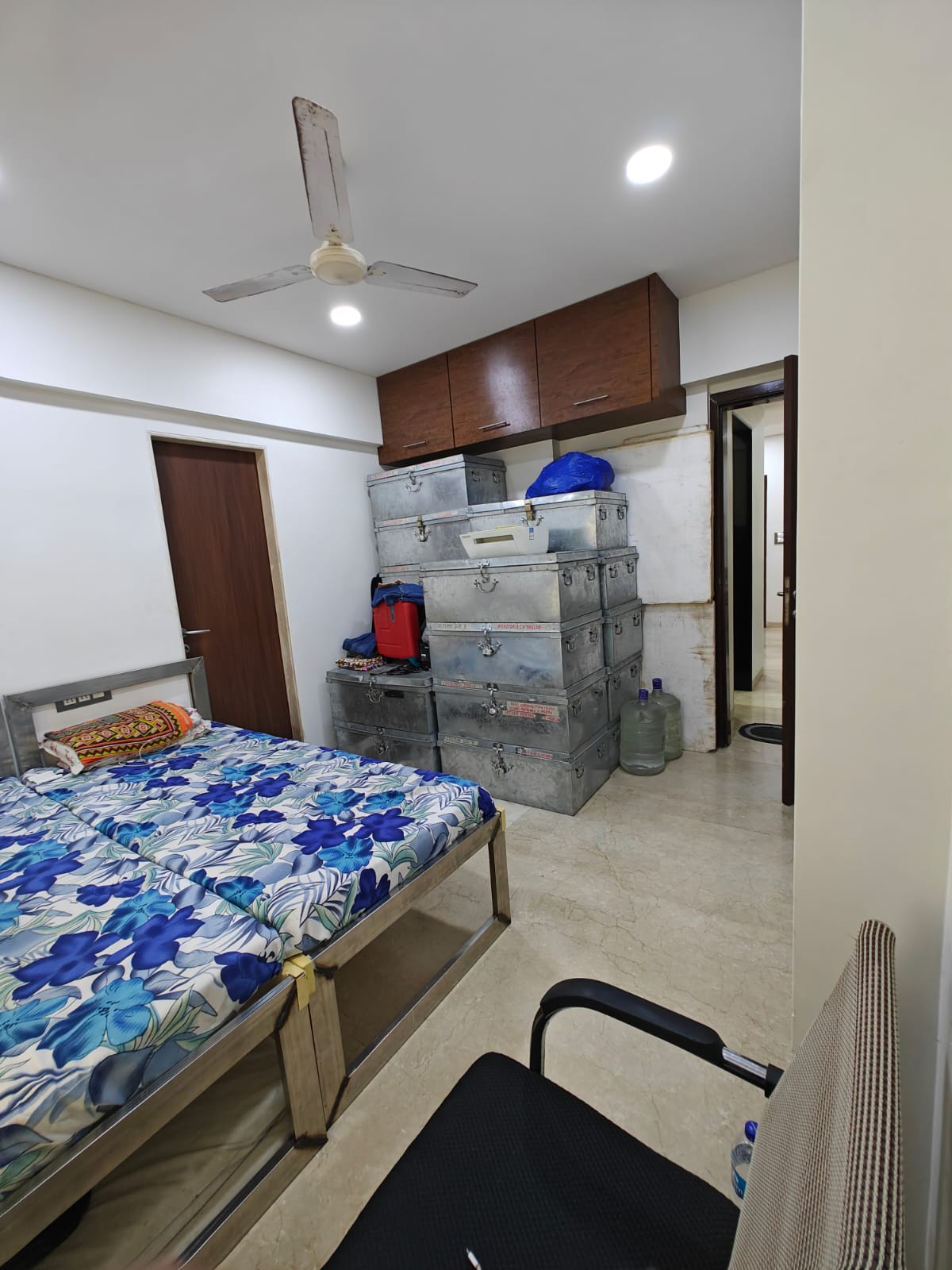 2 BHK + Study Room Apartment For Rent in Orchid Towers