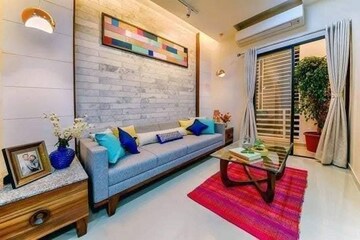 Bedroom in 3 BHK Apartment at Andheri West – for Rent