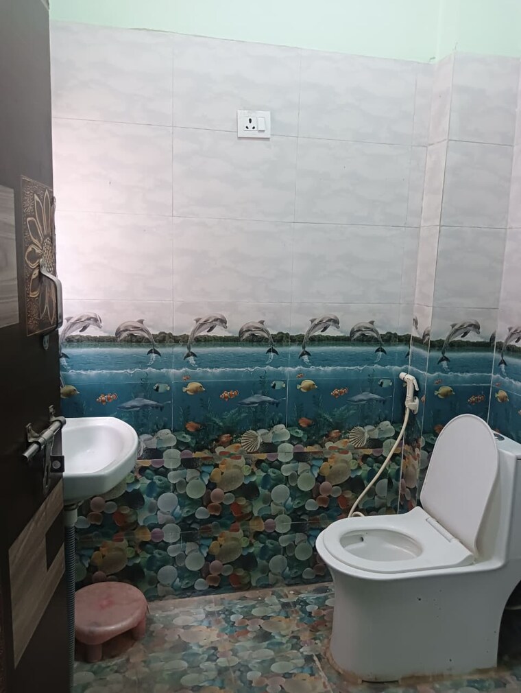 Bathroom, migsun-twinz 2 Bedroom 845 Sq.Ft. Apartment In Eta Ii Greater Noida Greater Noida 9135665