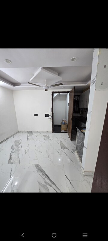 Bathroom in 1 BHK Builder Floor at Saket – for Rent