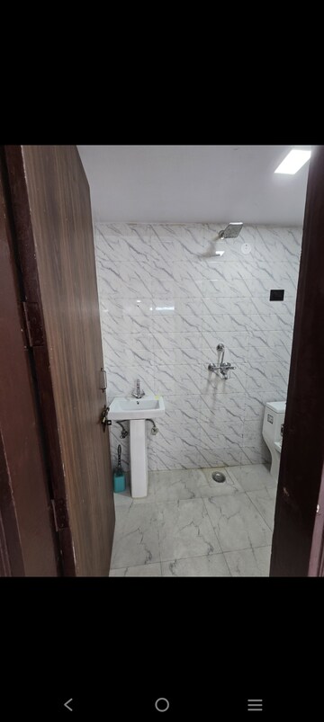 Bathroom in 1 BHK Builder Floor at Saket – for Rent