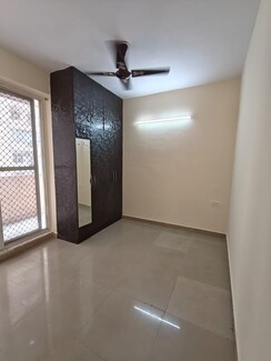 2 BHK + Study Room Apartment For Sale in Migsun Twiinz