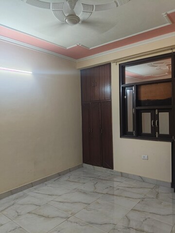 Room in 2 BHK Builder Floor at Chattarpur – for Rent