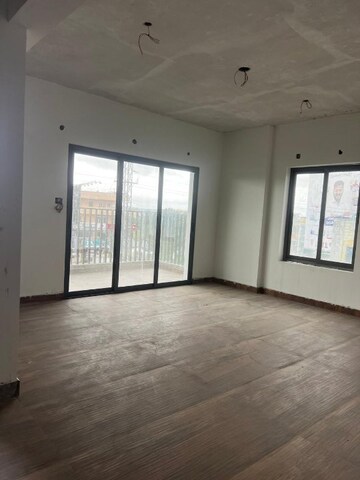 Room in 3 BHK Apartment at DNB Jumeirah Towers, Mokila – for Sale