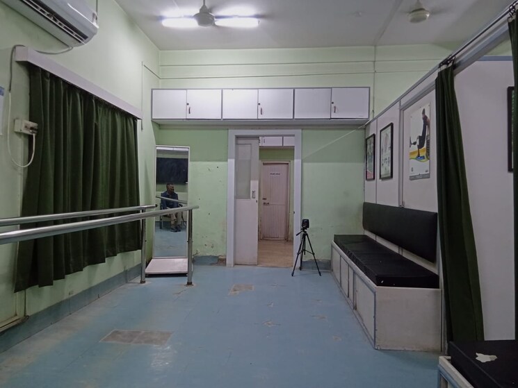 Team Area, new alipore Commercial Office Space 2100 Sq.Ft. In New Alipore Kolkata 9133401