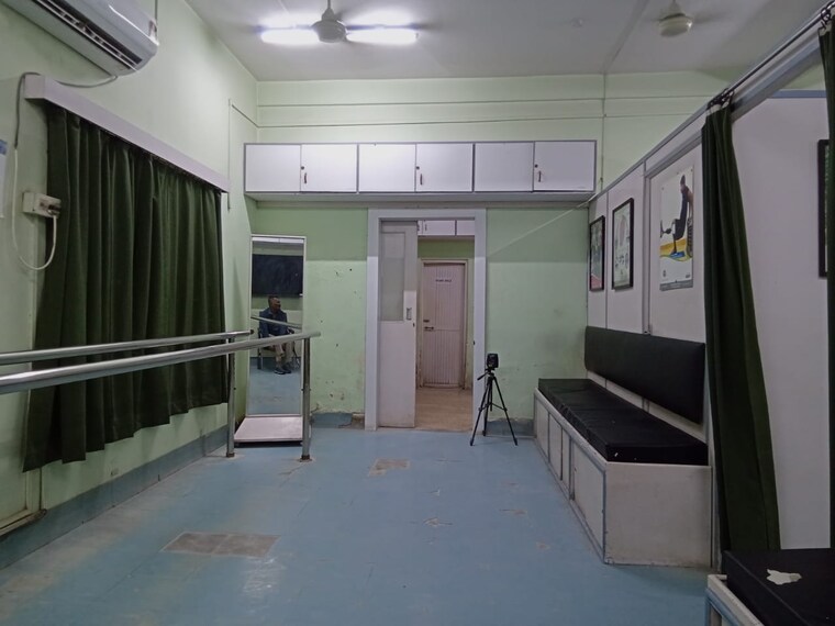 Team Area, new alipore Commercial Office Space 2100 Sq.Ft. In New Alipore Kolkata 9133401