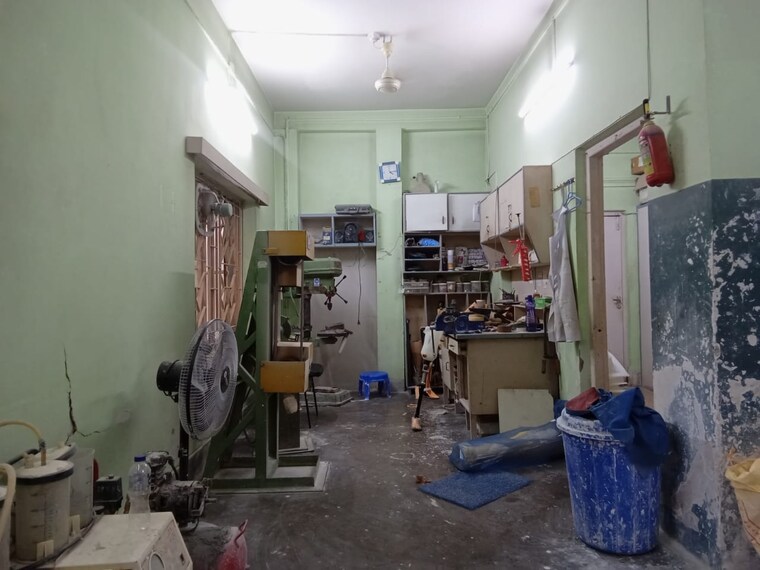 Gym, new alipore Commercial Office Space 2100 Sq.Ft. In New Alipore Kolkata 9133401