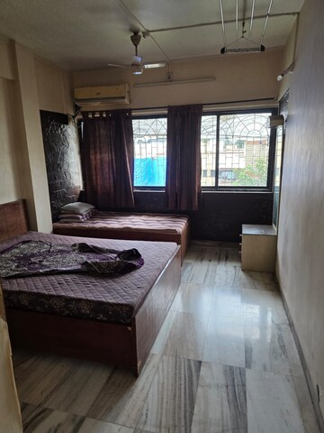 Bedroom in 1.5 BHK Apartment at Kamla Airbus, Andheri East – for Rent