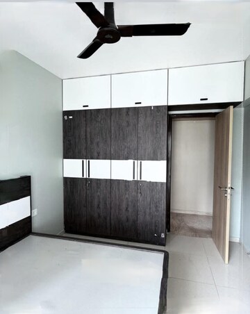 Bedroom in 2 BHK Apartment at LnT Veridian, Powai – for Rent