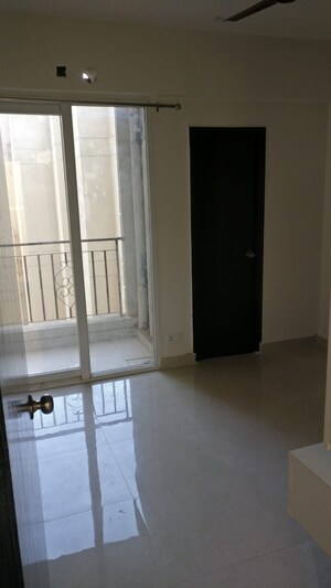 Room in 2 BHK Apartment at Signature The Serenas, Sohna Sector 36 – for Sale