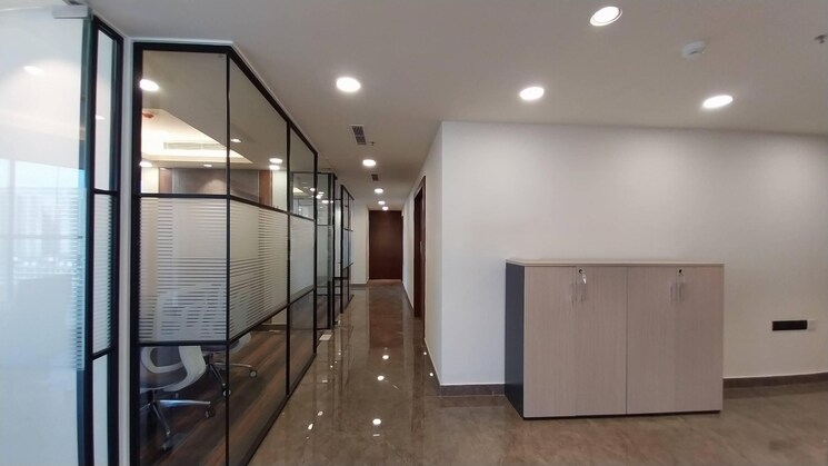 Room, koregaon park Commercial Office Space 4400 Sq.Ft. In Koregaon Park Pune 9135710