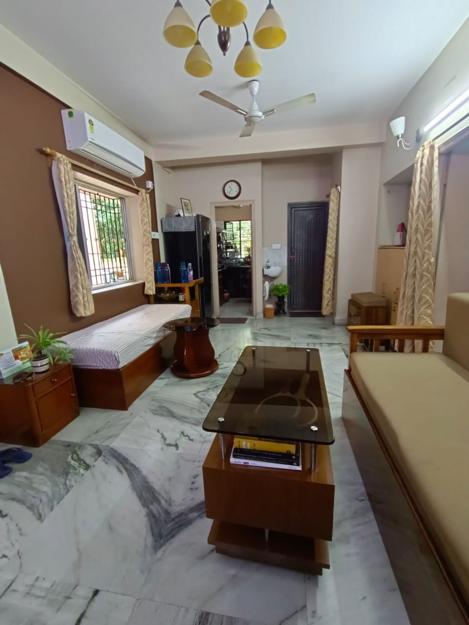 2 BHK Builder Floor For Sale in Behala