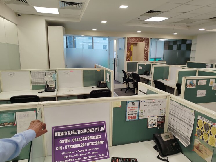 Team Area, sector 62 Commercial Office Space 2700 Sq.Ft. In Sector 62 Noida 9135844