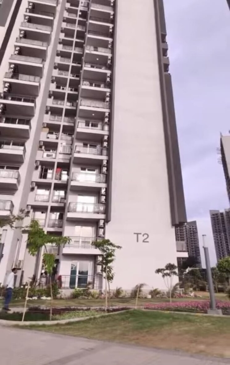 Exterior View, godrej-meridien 3 Bedroom 1855 Sq.Ft. Apartment In Sector 106 Gurgaon 9135767