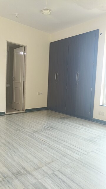 1 BHK Apartment For Rent in Hiranandani Estate Crown, Ghodbunder Road