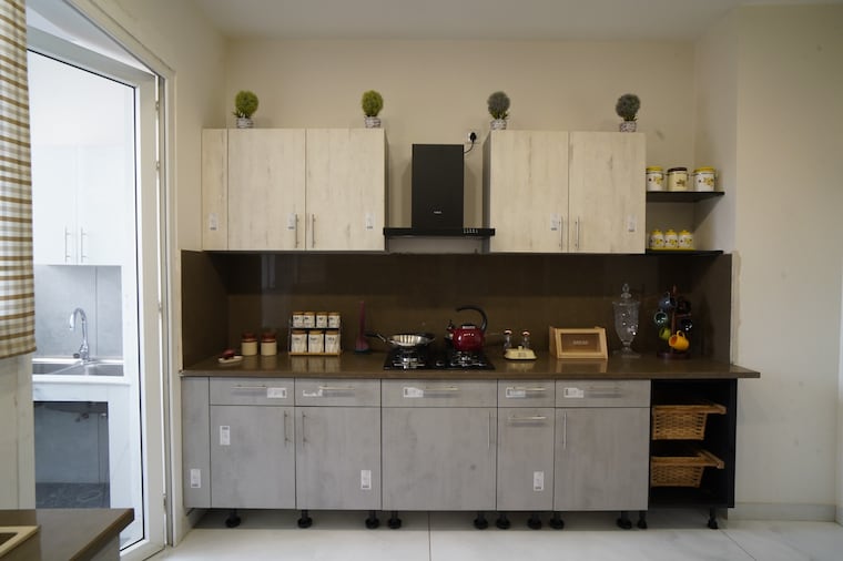 Kitchen, malwa-escon-primera 3 Bedroom 1550 Sq.Ft. Apartment In International Airport Road Zirakpur 9135821