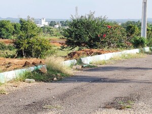  Plot For Sale in Yacharam