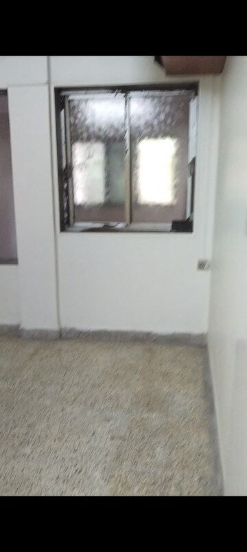 Room in  Office Space at Kamgar Nagar CHS Kurla East, Kurla East – for Rent