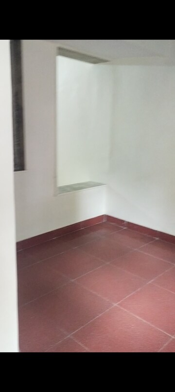 Room in  Office Space at Kamgar Nagar CHS Kurla East, Kurla East – for Rent