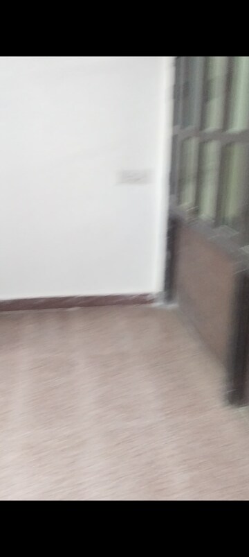 Room in  Office Space at Kamgar Nagar CHS Kurla East, Kurla East – for Rent