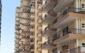 1 BHK Apartment For Sale in HCBS Sports Ville, Sohna Sector 35