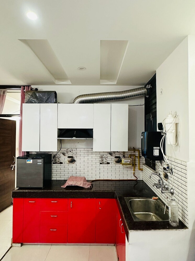 Kitchen, shree-ram-apartment-4 3 Bedroom 1500 Sq.Ft. Apartment In Wazirabad Gurgaon 9136041