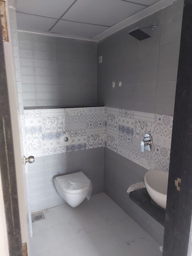 Bathroom, gurukul 3 Bedroom 1800 Sq.Ft. Apartment In Gurukul Ahmedabad 9136495