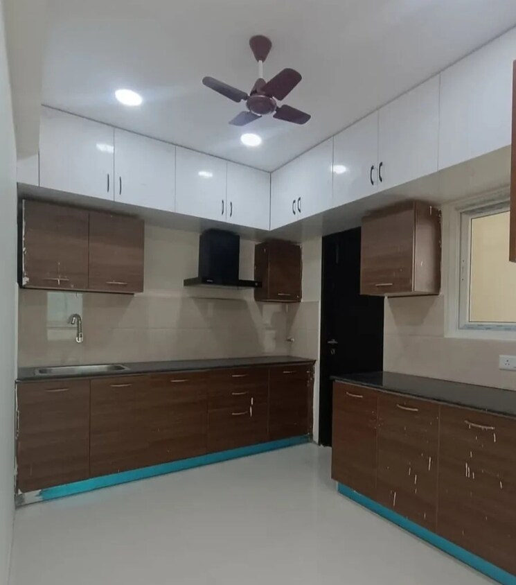 Kitchen, puri-diplomatic-greens-phase-i 3 Bedroom 1700 Sq.Ft. Apartment In Sector 111 Gurgaon 9136510