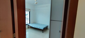 Room in 2 BHK Apartment at Kumar Prerana, Aundh – for Rent