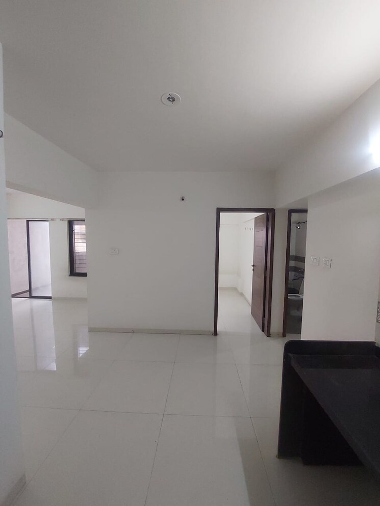 Room, space-elena 2 Bedroom 1000 Sq.Ft. Apartment In Bavdhan Pune 9136511