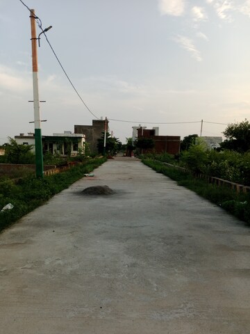  Plot – Exterior View View at Gwalior Road - for Sale