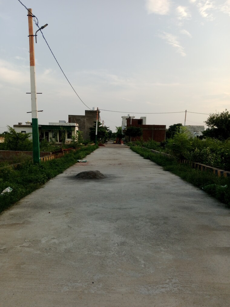 Exterior View, gwalior road  165 Sq.Yd. Plot In Gwalior Road Agra 9136625