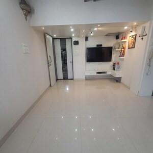 Room in 3 BHK Apartment at Regency Heights, Ghodbunder Road – for Sale