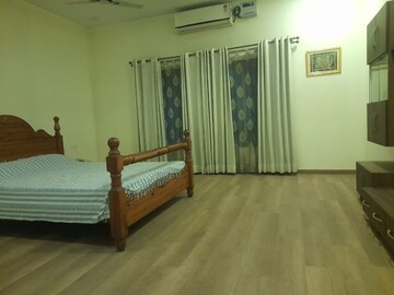 Bedroom in 4 BHK Independent House at Delta Ii Greater Noida – for Rent