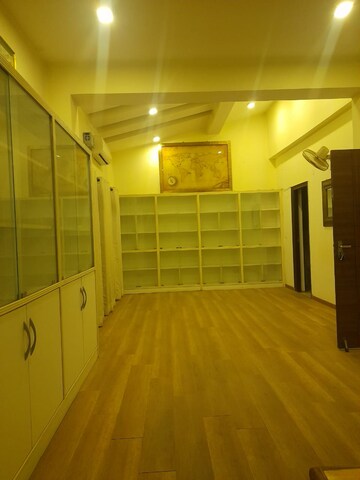 Bedroom in 4 BHK Independent House at Delta Ii Greater Noida – for Rent