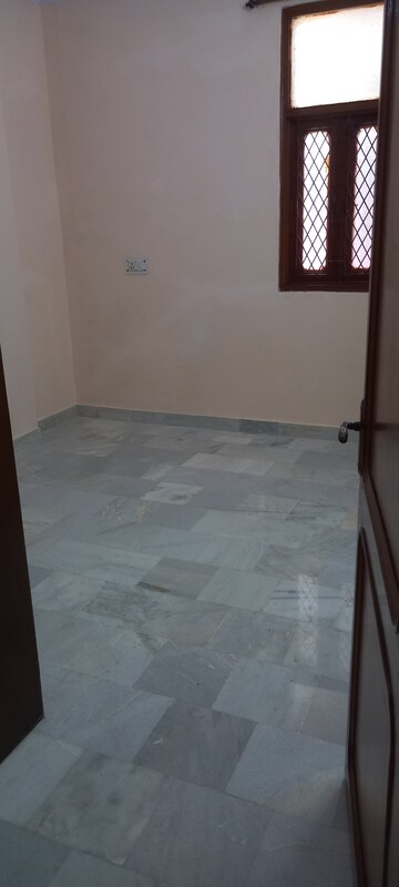 Master Bedroom in 3 BHK Builder Floor at Ip Extension – for Rent