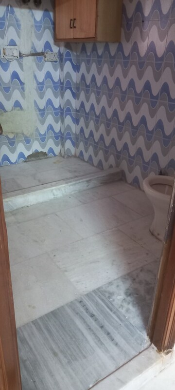 Attached Bathroom in 3 BHK Builder Floor at Ip Extension – for Rent