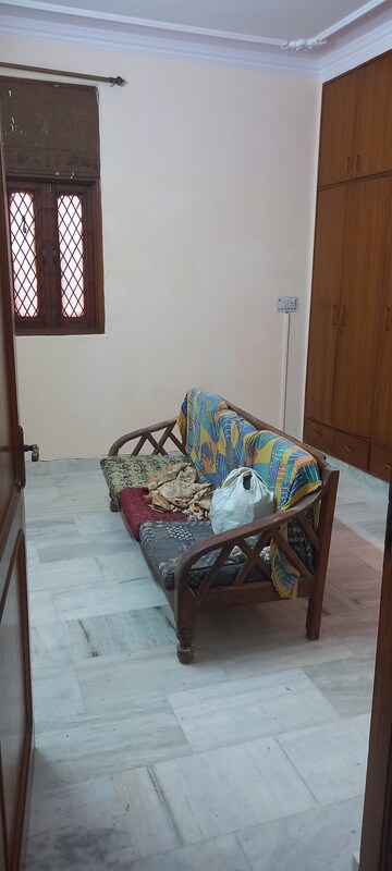 3 BHK Builder Floor For Rent in Ip Extension
