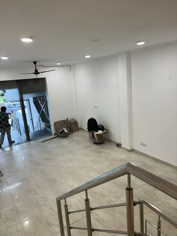 Room in  Showroom at Lajpat Nagar I – for Sale