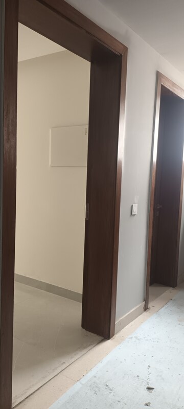 4 BHK Apartment – Entrance View at Ramprastha Greens - for Sale
