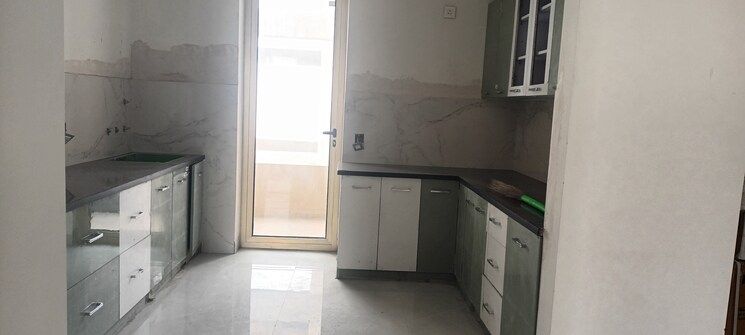 Kitchen, ramprastha greens 4 Bedroom 2650 Sq.Ft. Apartment In Ramprastha Greens Ghaziabad 9060283