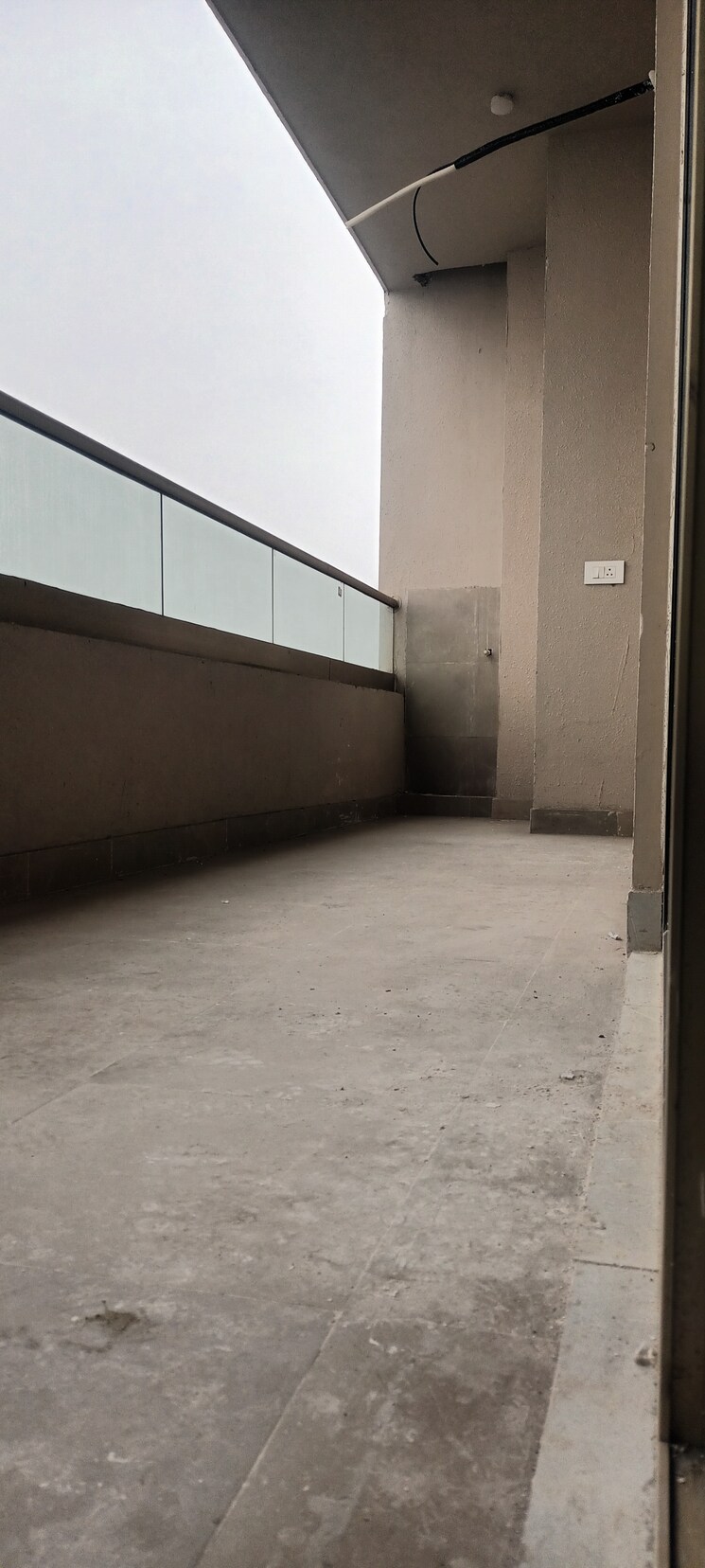 Balcony, ramprastha greens 4 Bedroom 2650 Sq.Ft. Apartment In Ramprastha Greens Ghaziabad 9060283