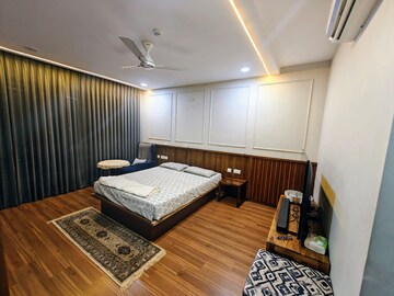 Bedroom in 3 BHK Apartment at Marina Skies, Hi Tech City – for Rent