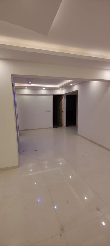 Room in 3 BHK Apartment at DS Max Skycity, Thanisandra – for Rent