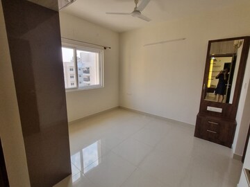 Room in 2 BHK Apartment at Prestige Primrose Hills, Banashankari 6th Stage – for Sale