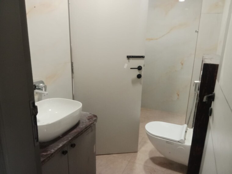 Bathroom, adarsh nagar 4 Bedroom 2700 Sq.Ft. Apartment In Adarsh Nagar Jaipur 9137083