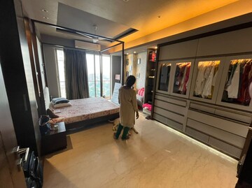 Bedroom in 4 BHK Apartment at Supreme Signature Chembur, Chembur – for Rent