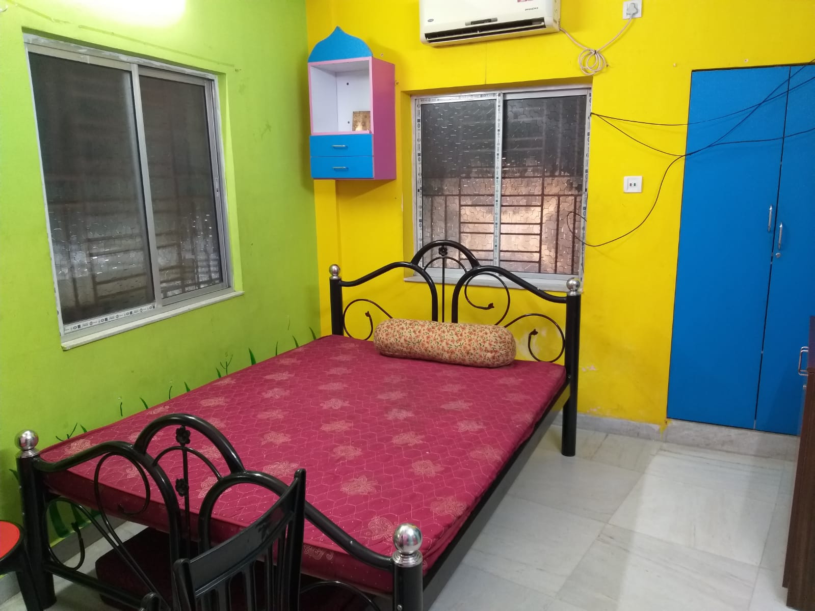 2 BHK Apartment For Rent in New Alipore