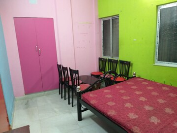 Bedroom in 2 BHK Apartment at New Alipore – for Rent